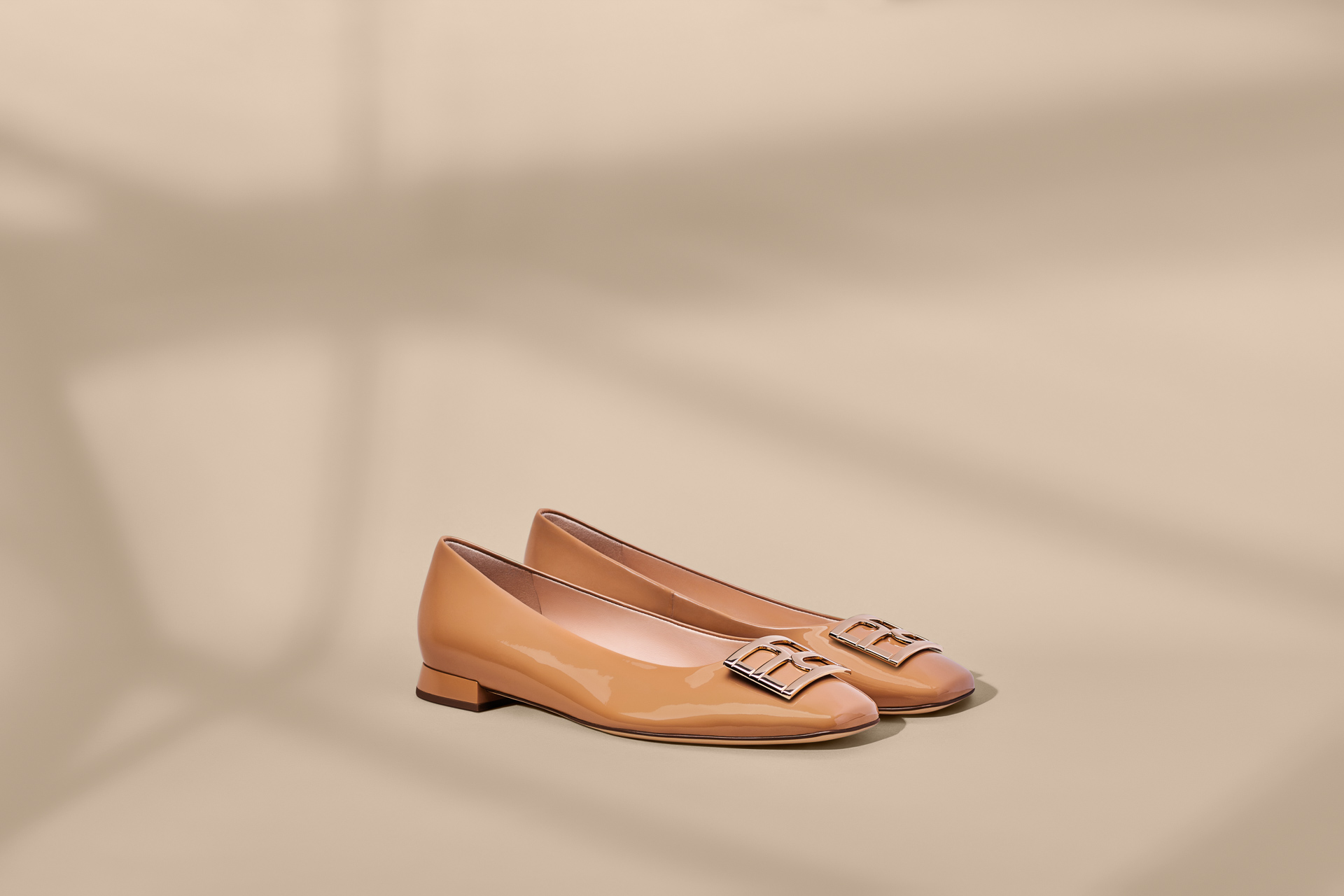 p056-Produkt-Fotograf-Fotostudio-PG_Studios_hoeglballerina_toffee_corr